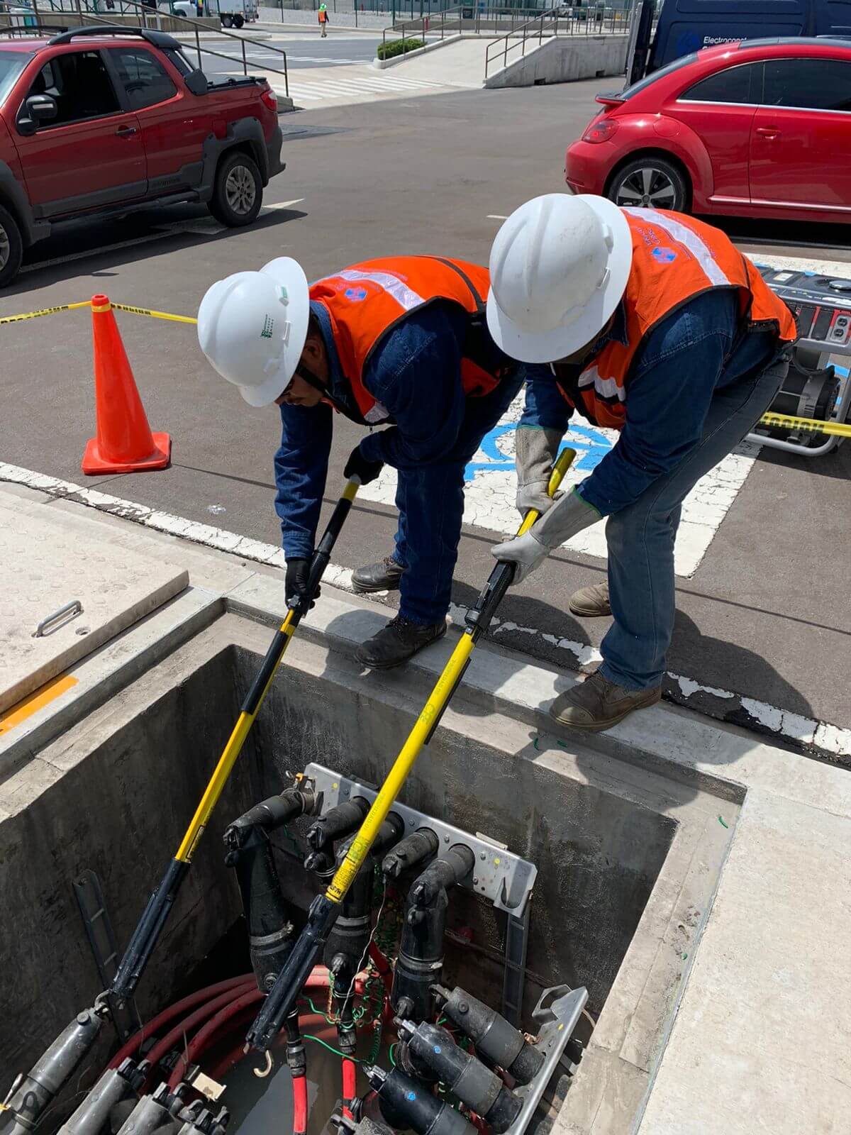 Recuperación de alimentador eléctrico, fotografía 4