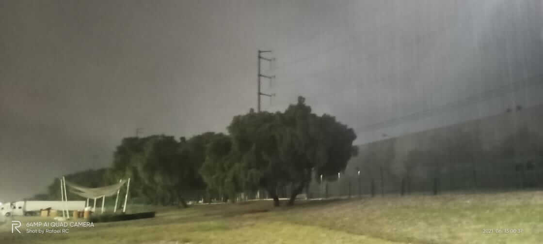 Restablecimiento de servicio de energía MT, fotografía 3